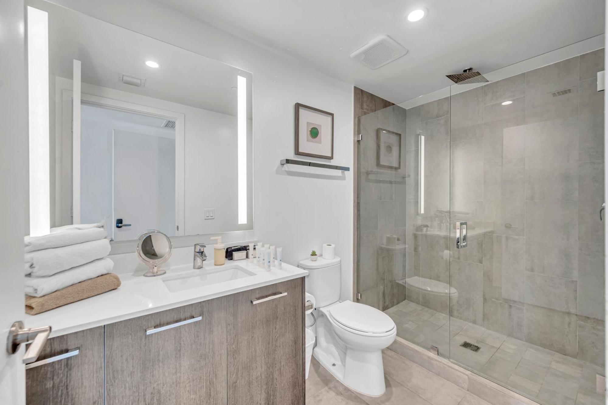 Great 3 Beds 3 Baths Appartment Downtown Miami Extérieur photo