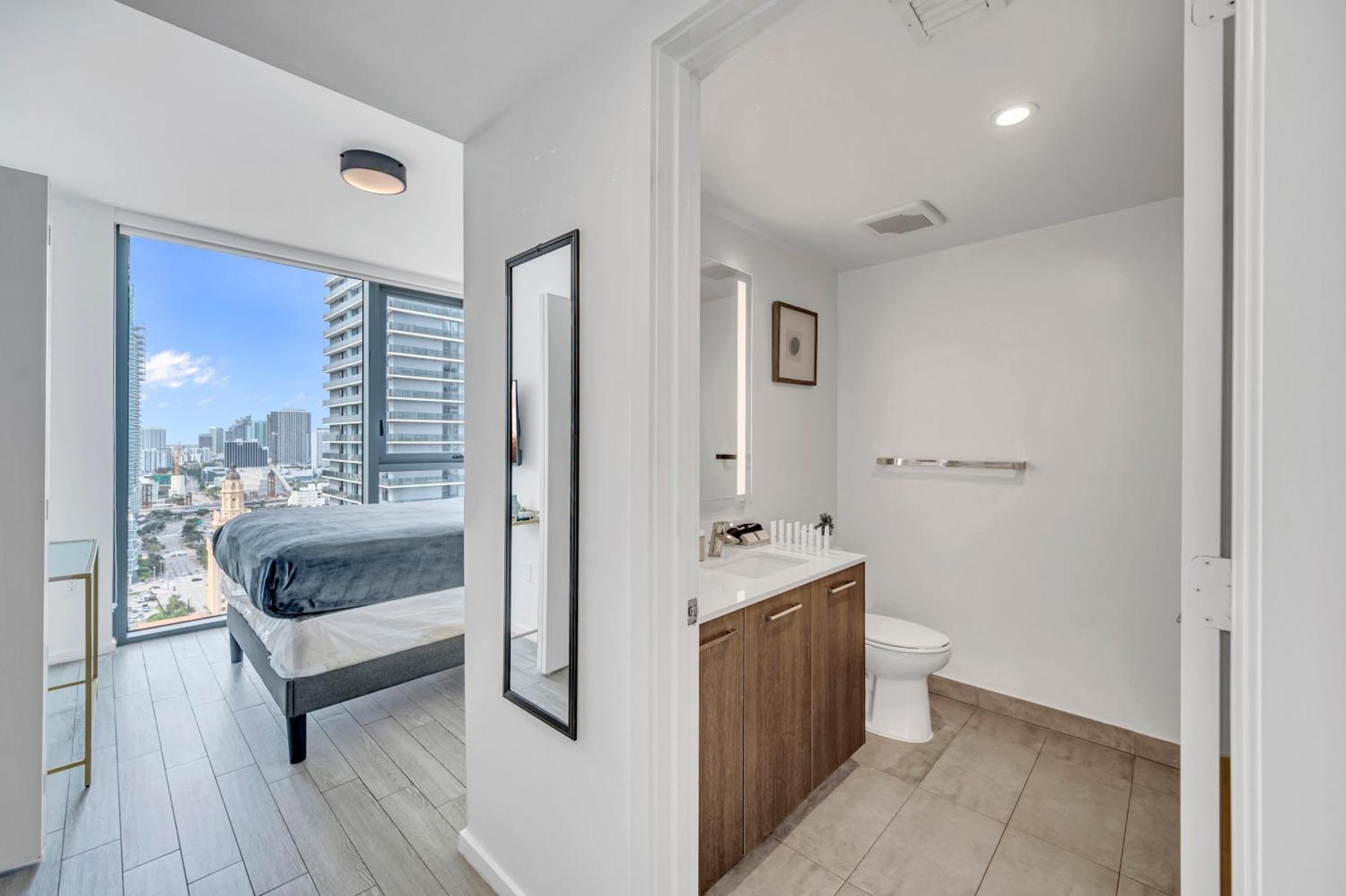 Great 3 Beds 3 Baths Appartment Downtown Miami Extérieur photo